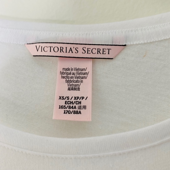 Victoria Secret White Sleep Shirt; XS - Picture 5 of 5